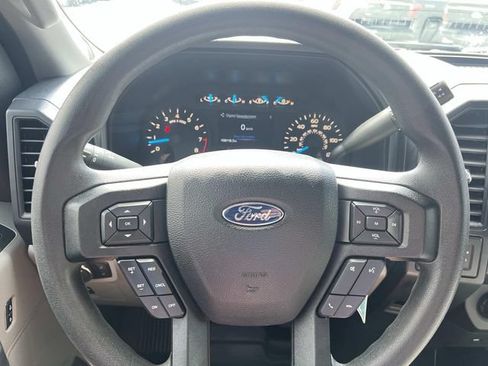 Used 2016 Ford F150 XL w/ Equipment Group 101A Mid AWD/4WD image 22