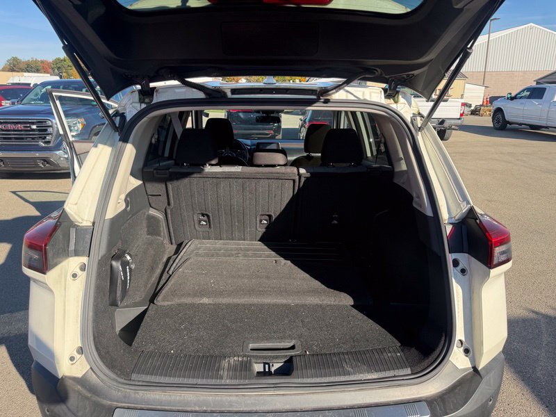 Used 2021 Nissan Rogue SV AWD/4WD image 5