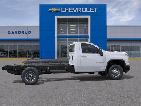 New 2026 Chevrolet Silverado 3500 W/T w/ WT Convenience Package AWD/4WD image 5