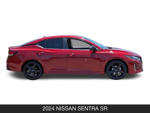 Used 2024 Nissan Sentra SR FWD image 6