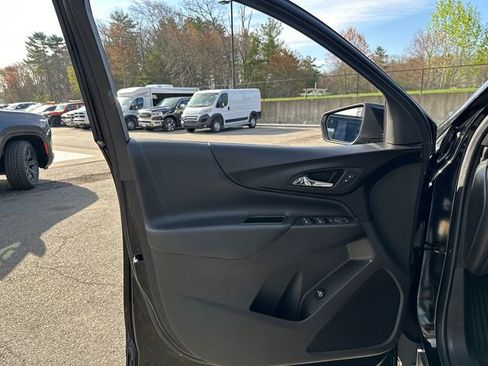 Used 2024 Chevrolet Equinox LT AWD/4WD image 23