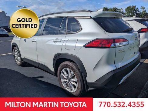 Certified 2024 Toyota Corolla Cross LE FWD image 4