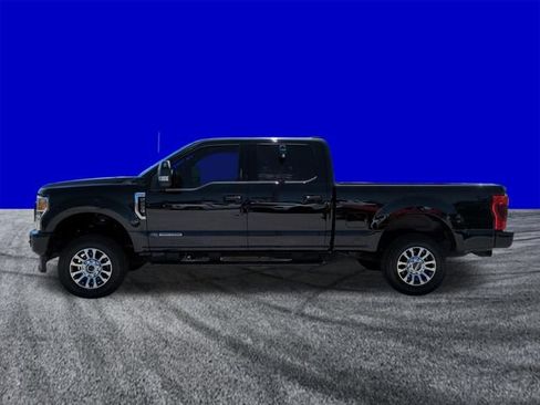 Used 2022 Ford F250 Lariat w/ Lariat Ultimate Package AWD/4WD image 7
