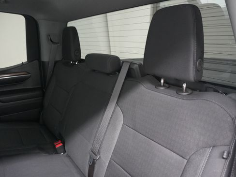 Used 2023 Chevrolet Silverado 1500 LT AWD/4WD image 13