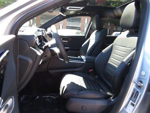 Certified 2025 Mercedes-Benz GLC 350e 4MATIC image 19