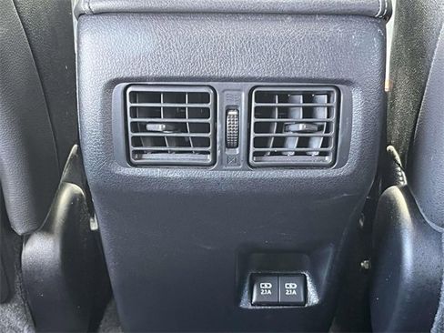 Used 2021 Toyota 4Runner Limited image 15