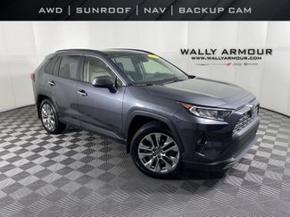 Used 2019 Toyota RAV4 Limited w/ Advanced Technology Package AWD/4WD video 1
