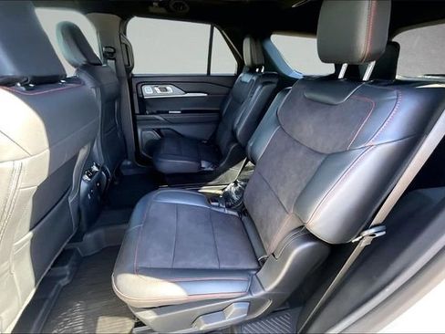 New 2026 Ford Explorer ST w/ Sun And Sound Package image 10