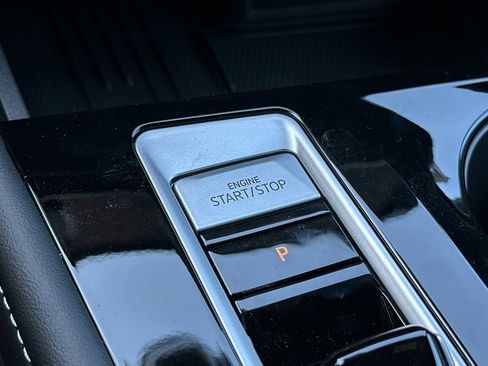 New 2026 Volkswagen Atlas Cross Sport SEL Premium R-Line image 23