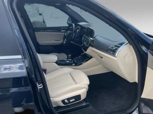Used 2022 BMW X3 xDrive30i w/ Convenience Package AWD/4WD image 4
