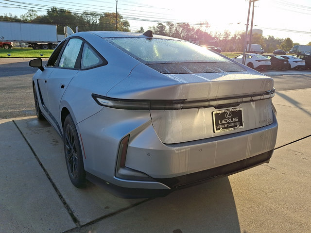 New 2026 Lexus ES 500e w/ Convenience Package AWD/4WD image 3