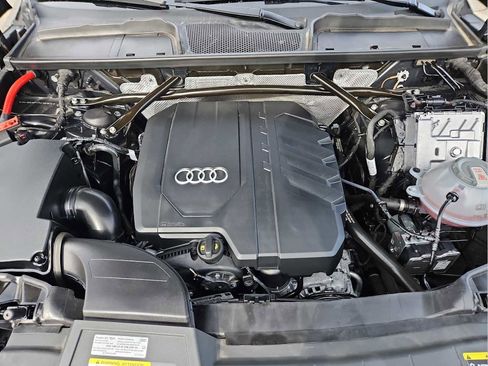 Certified 2023 Audi Q5 2.0T Premium w/ Convenience Package image 36