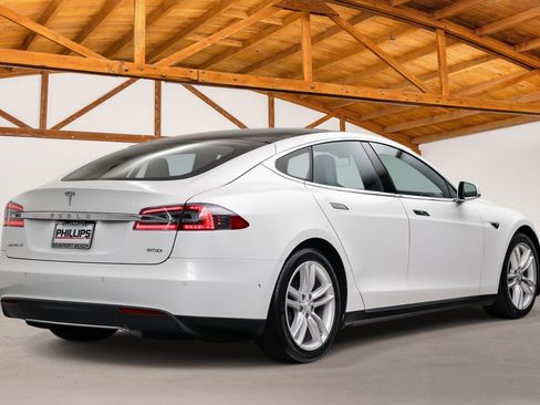 Used 2016 Tesla Model S 90D AWD/4WD image 5
