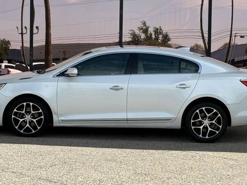 Used 2016 Buick LaCrosse Sport Touring w/ Experience Buick Package FWD image 4