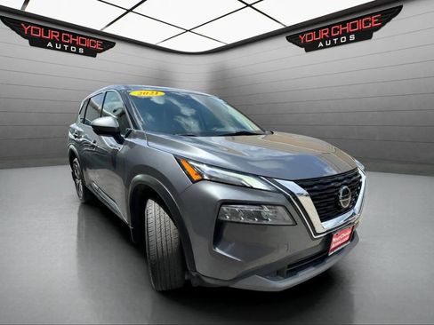 Used 2021 Nissan Rogue SV image 7