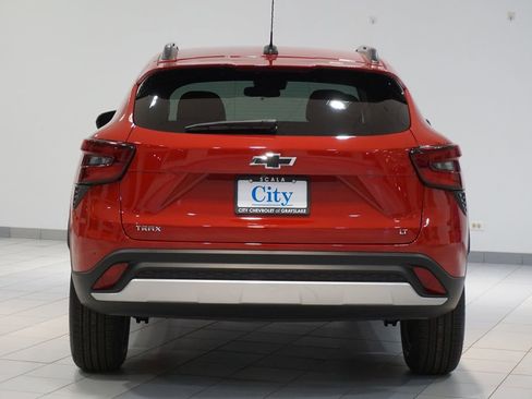 New 2026 Chevrolet Trax LT image 6