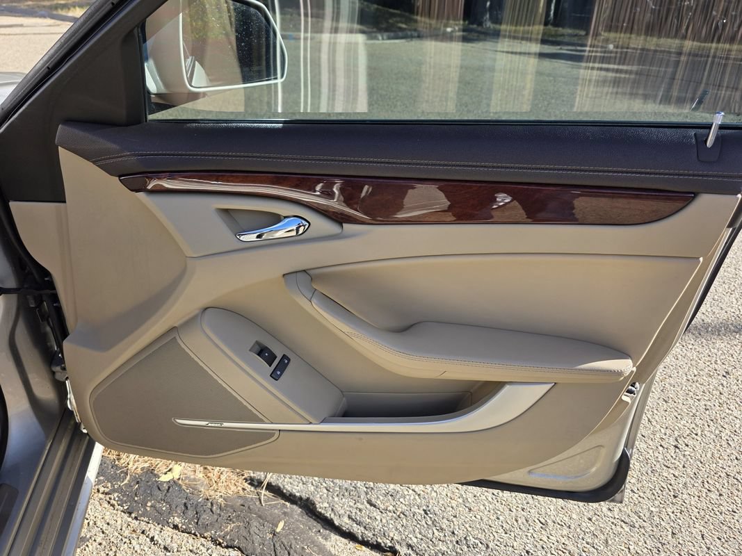 Used 2013 Cadillac CTS Luxury w/ Wood Trim Package AWD/4WD image 21