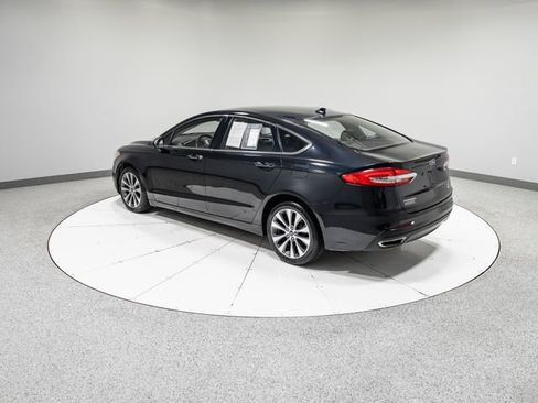 Used 2019 Ford Fusion SE AWD/4WD image 31