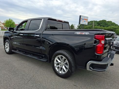 Used 2019 Chevrolet Silverado 1500 LTZ w/ LTZ Premium Package AWD/4WD image 4