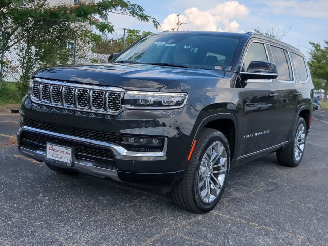 Used 2023 Jeep Grand Wagoneer Series II w/ Flexible Seating Group AWD/4WD image 7