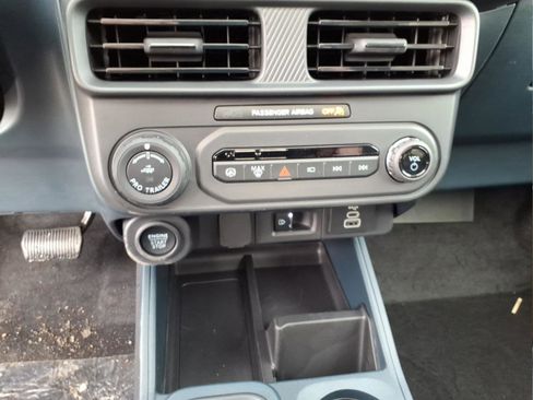 New 2026 Ford Maverick Lariat w/ Black Appearance Package image 12