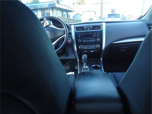 Used 2015 Nissan Altima 2.5 S w/ Power Driver Seat Package image 17