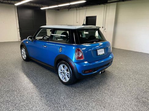 Used 2011 MINI Cooper S FWD image 9
