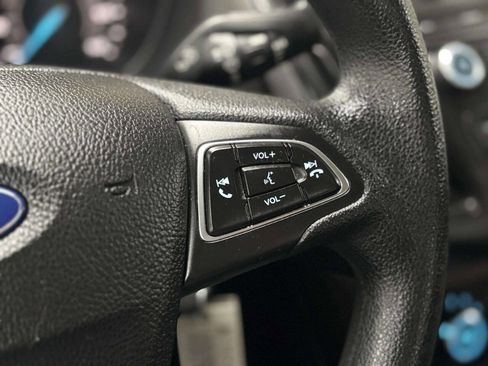 Used 2017 Ford Focus SE image 30