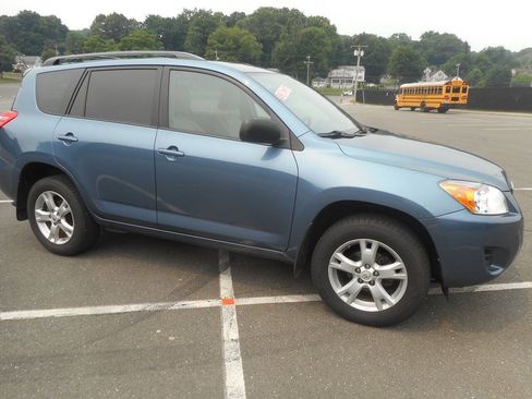 Used 2012 Toyota RAV4 4WD w/ Upgrade Value Pkg image 10