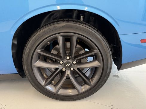 Used 2019 Dodge Challenger R/T Scat Pack w/ Shaker Package image 58