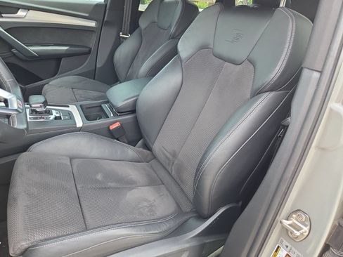 Used 2020 Audi SQ5 Premium w/ Convenience Package AWD/4WD image 16