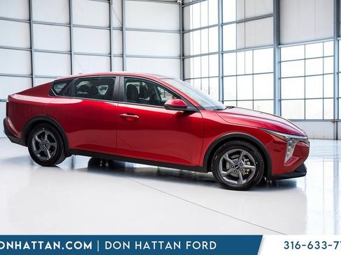 Used 2025 Kia K4 FWD image 29