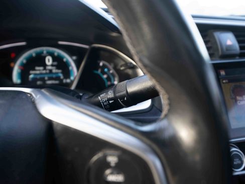 Used 2017 Honda Civic EX-L image 14