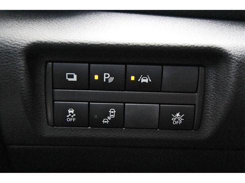 New 2025 Nissan Kicks Play S image 14