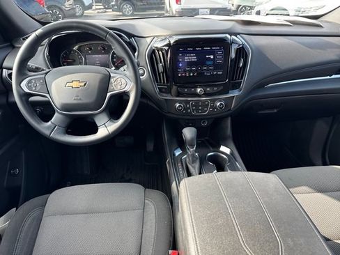 Certified 2023 Chevrolet Traverse LT image 12