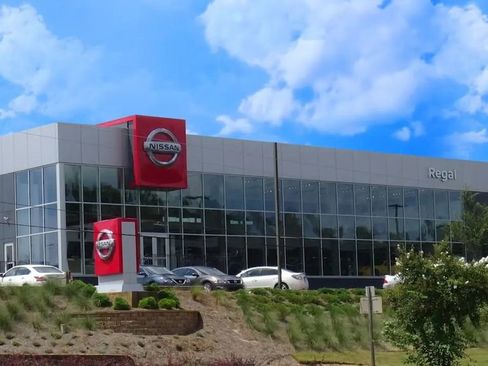 Used 2016 Nissan Maxima Platinum image 23