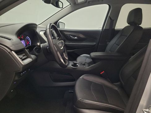 Used 2022 GMC Terrain SLT w/ Infotainment Package II FWD image 17