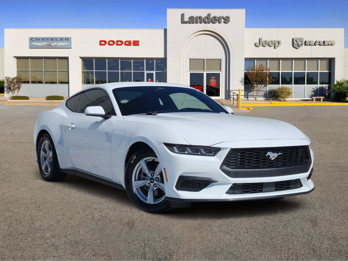 Used 2024 Ford Mustang Coupe RWD image 1
