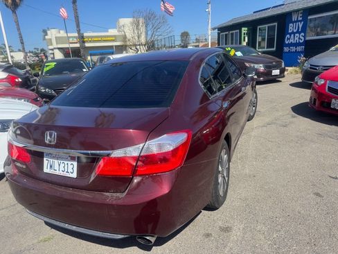 Used 2013 Honda Accord LX image 4