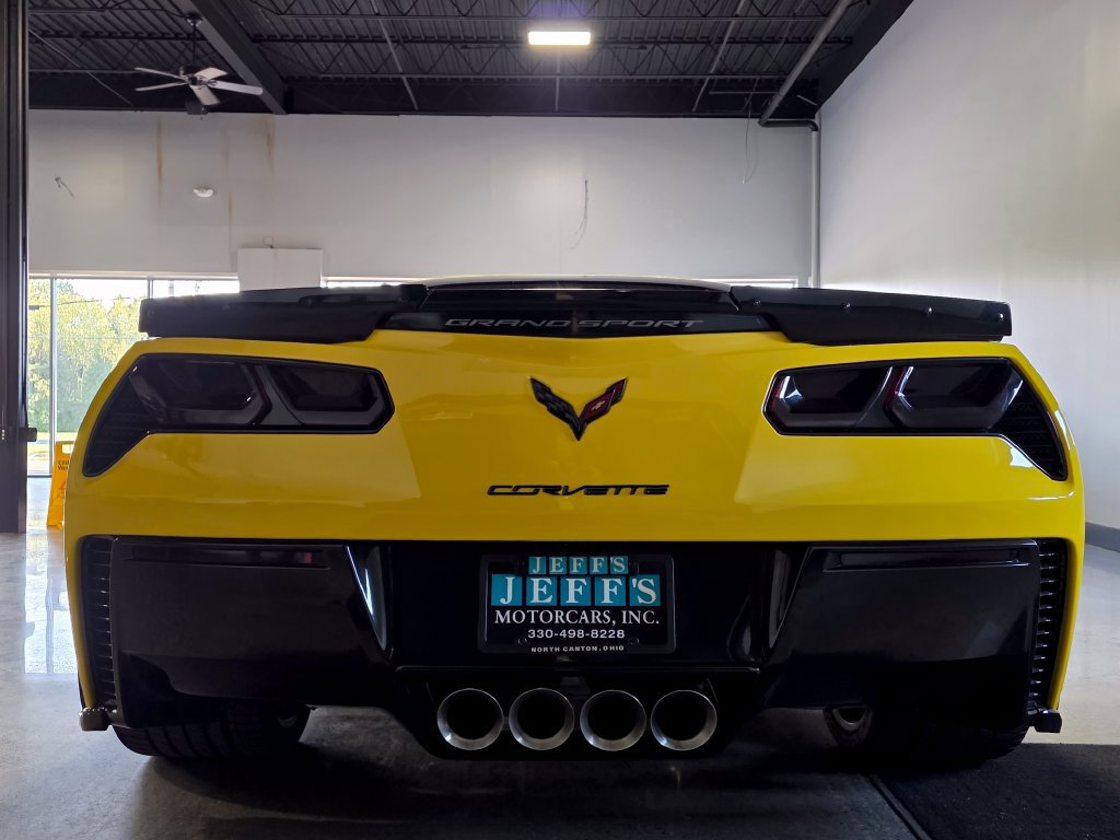 Used 2019 Chevrolet Corvette Grand Sport RWD image 4