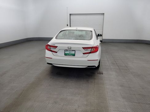Used 2018 Honda Accord LX image 7