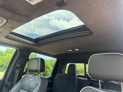 Used 2022 GMC Sierra 1500 AT4X AWD/4WD image 24