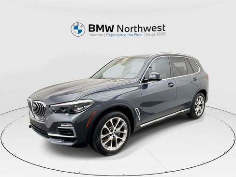 Used 2019 BMW X5 xDrive40i w/ Premium Package 2 AWD/4WD image 1