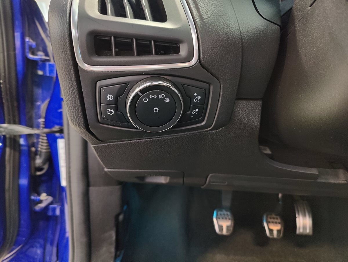 Used 2014 Ford Focus ST w/ Equipment Group 202A FWD image 25
