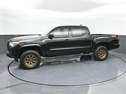 Certified 2023 Toyota Tacoma SR AWD/4WD image 28