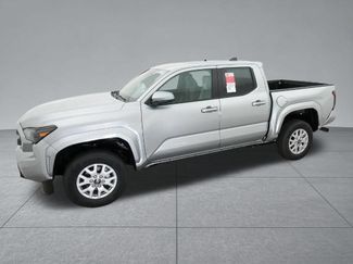 Used 2026 Toyota Tacoma SR5 RWD video 2