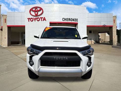 Used 2024 Toyota 4Runner TRD Off-Road Premium w/ Moonroof Package image 2