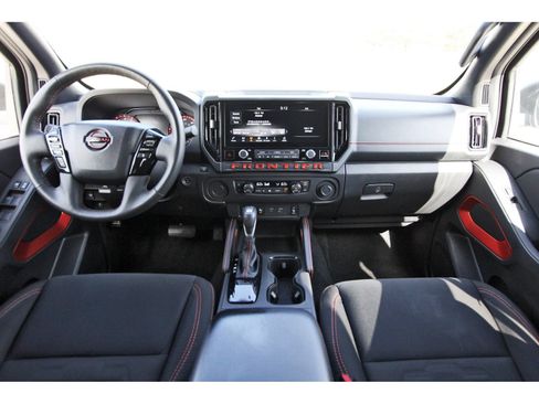 Certified 2025 Nissan Frontier Pro-X w/ Pro Convenience Package RWD image 12
