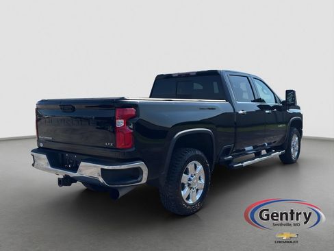 Used 2021 Chevrolet Silverado 2500 LTZ w/ LTZ Plus Package AWD/4WD image 6