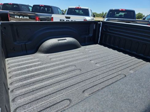 New 2026 RAM 2500 Lone Star AWD/4WD image 17